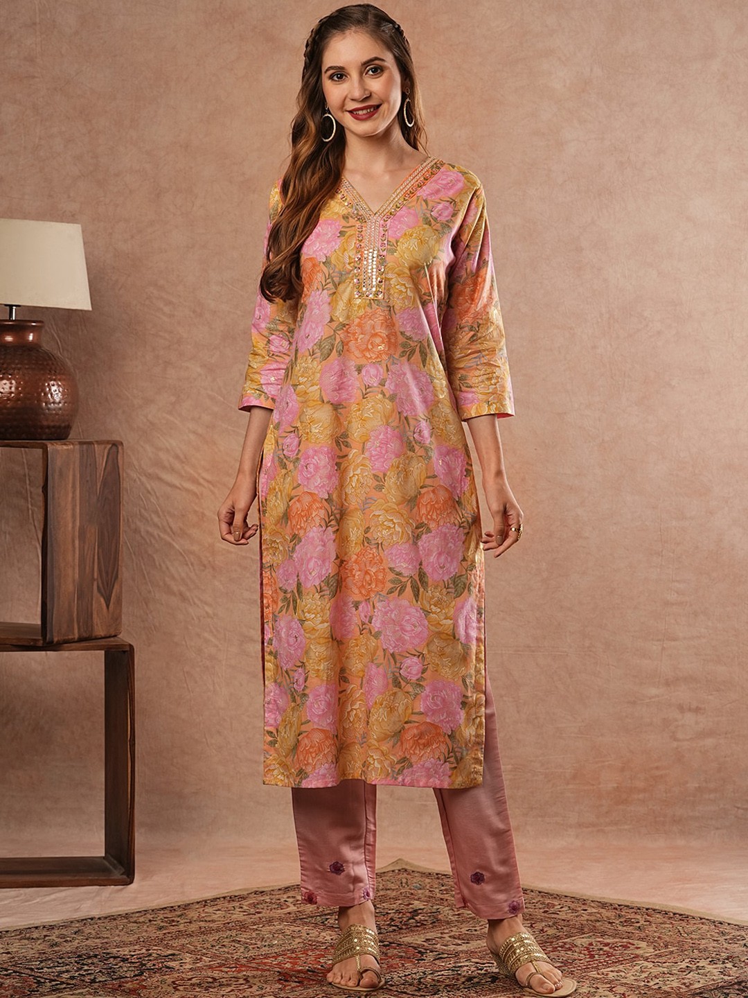 

FASHOR Floral Printed Mirror Work Cotton Straight Kurta, Peach