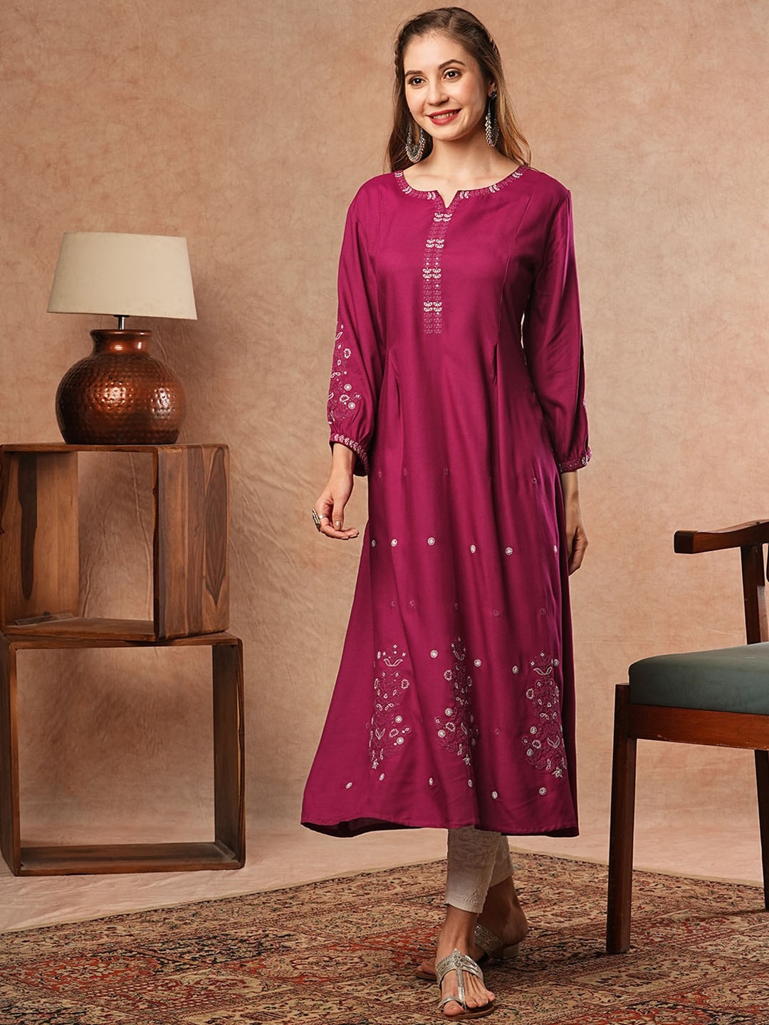 

FASHOR Floral Embroidered Sequinned A-Line Kurta, Purple