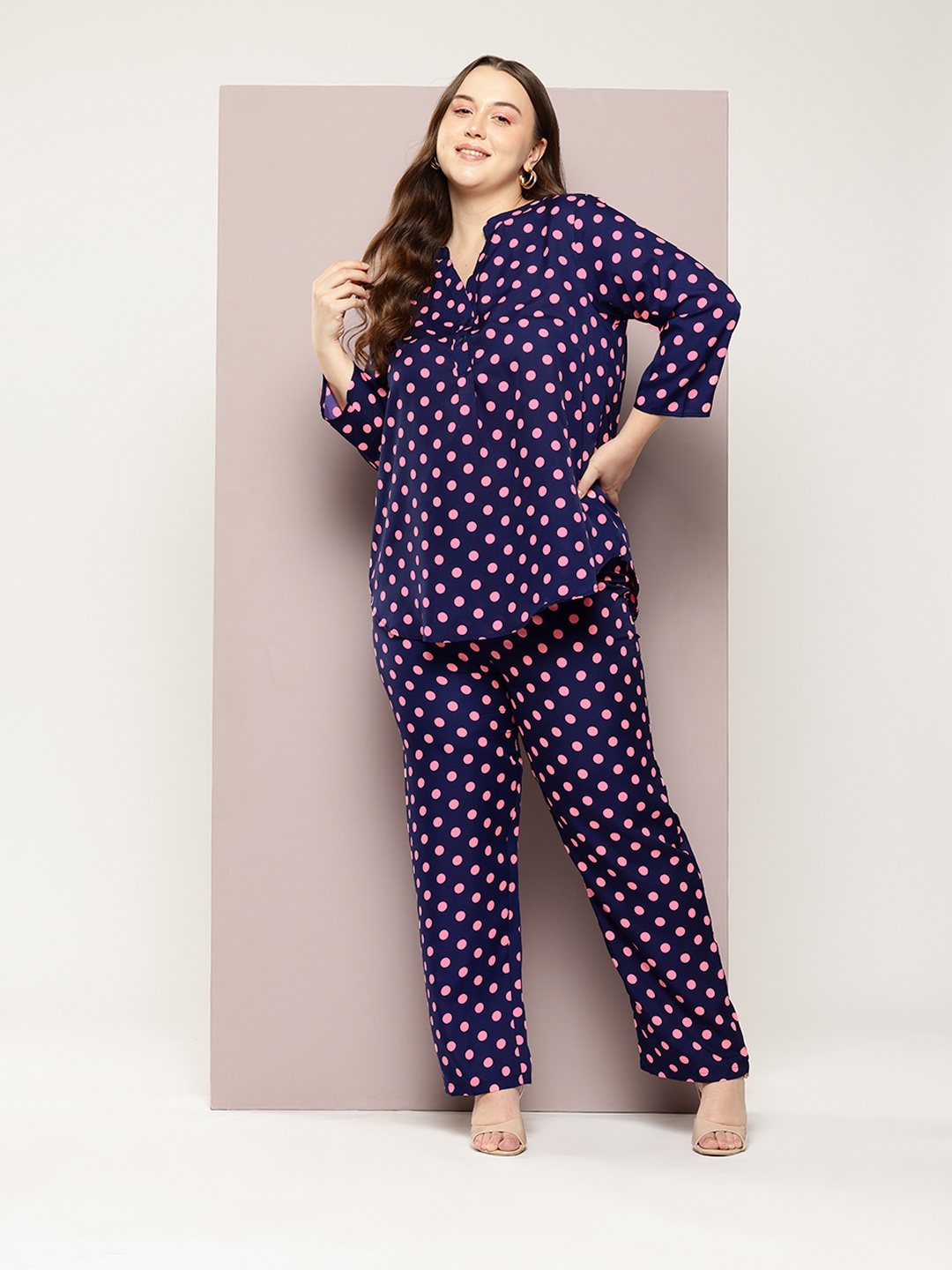 

Qurvii+ Women Plus Size Printed Co-Ords, Navy blue