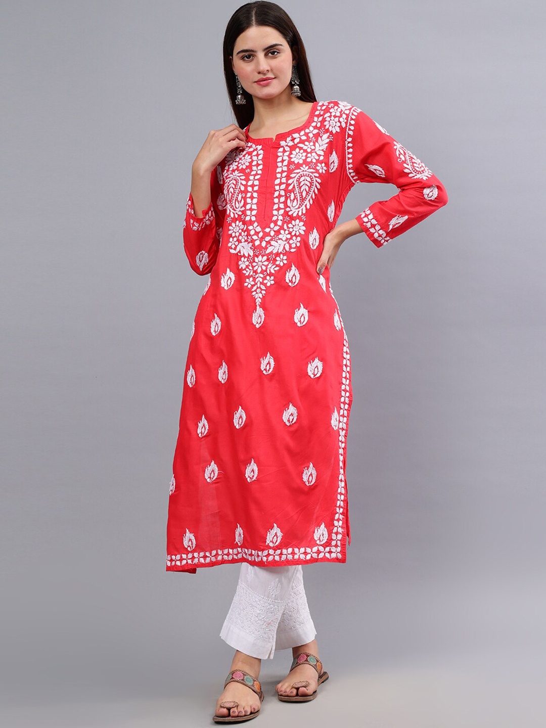 

Seva Chikan Ethnic Motifs Embroidered Lucknowi Chikankari Kurta, Red