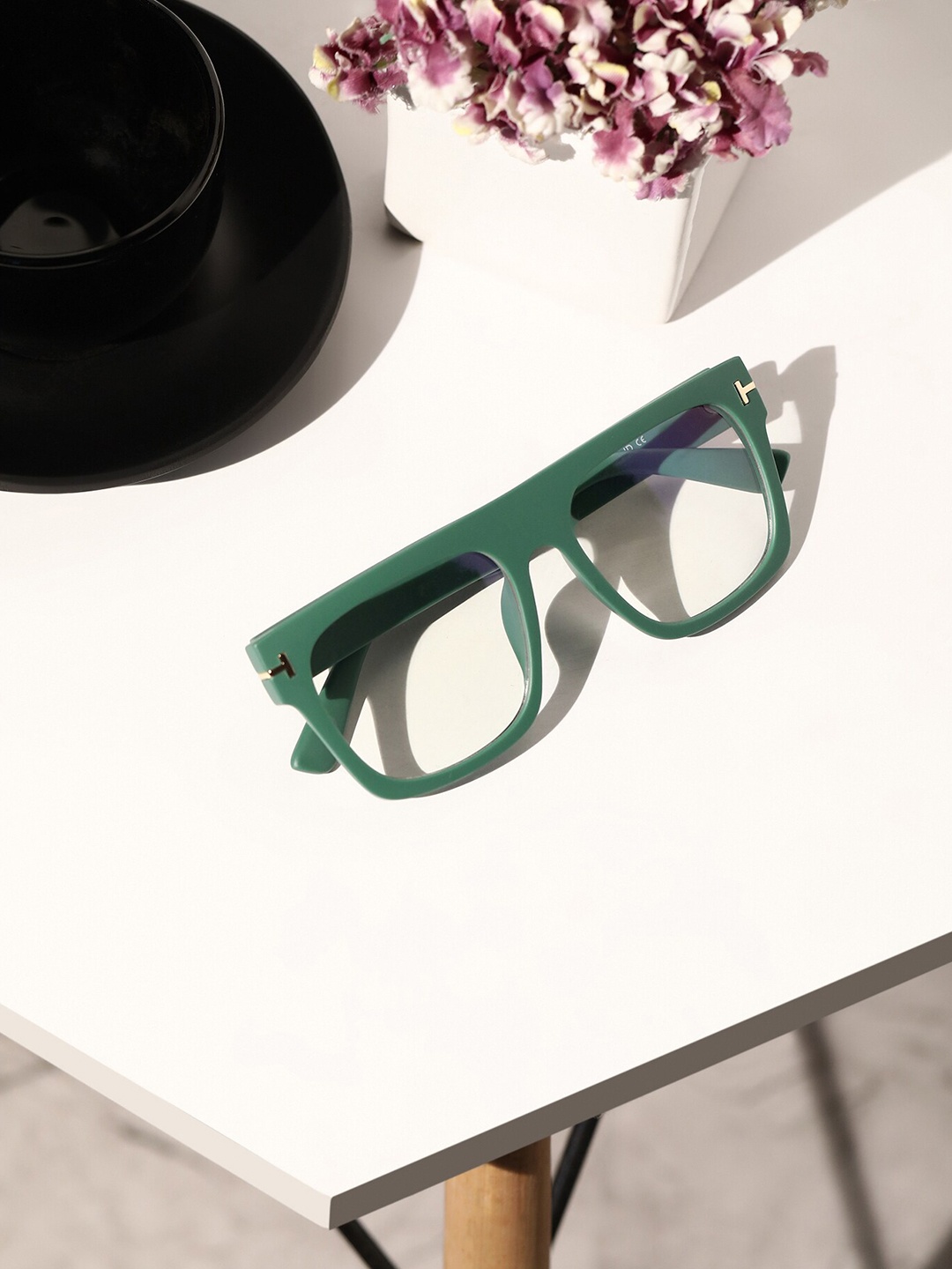 

LULU & SKY Women Wayfarer Sunglasses, Transparent