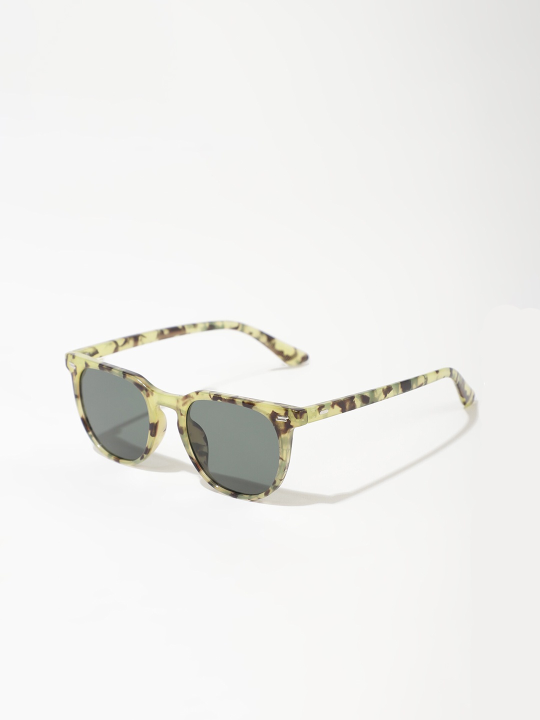 

LULU & SKY Women Wayfarer Sunglasses, Grey