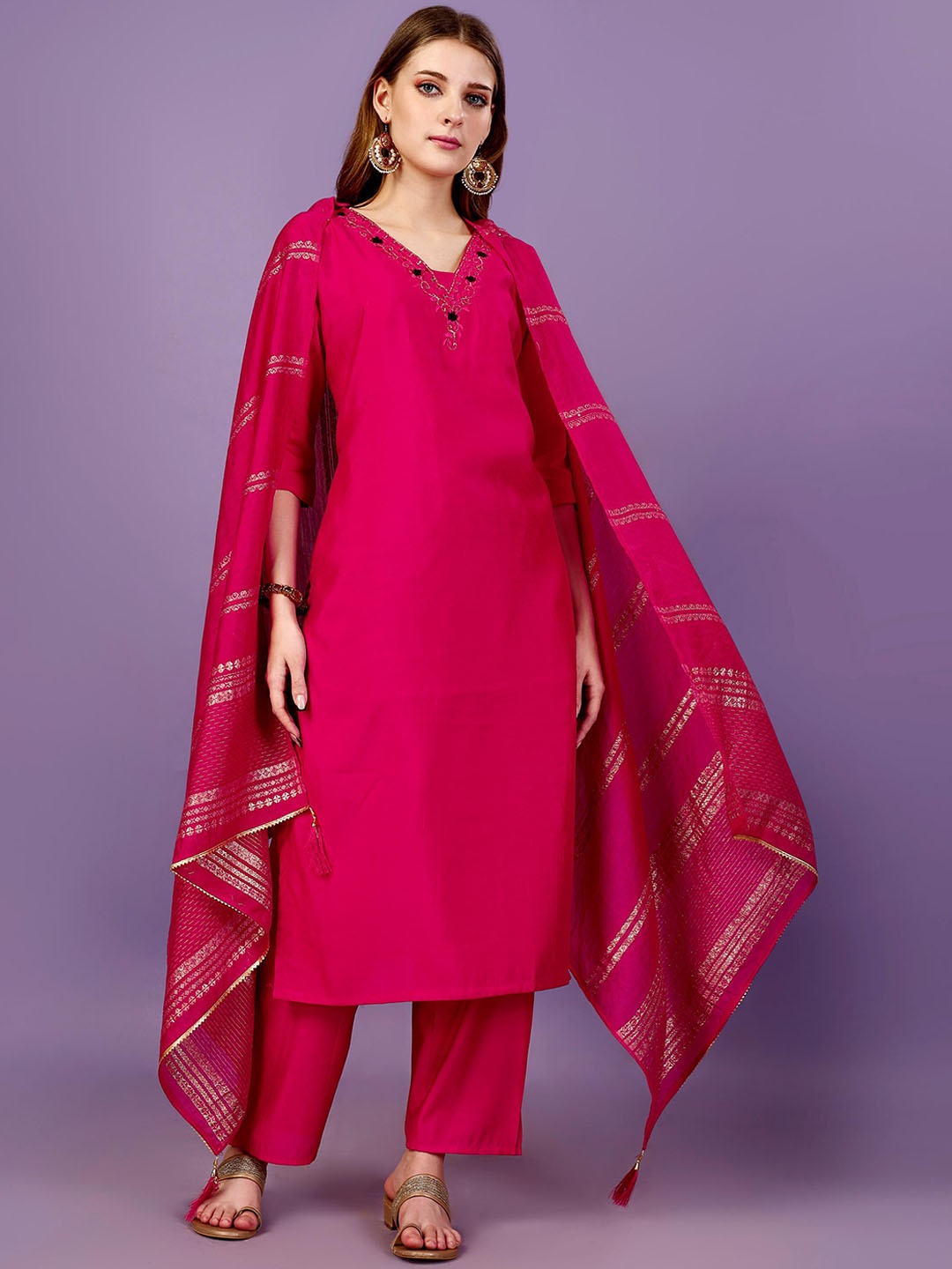 

WINE LADY Ethnic Motifs Yoke Design Straight Kurta With Palazzos & Dupatta, Pink
