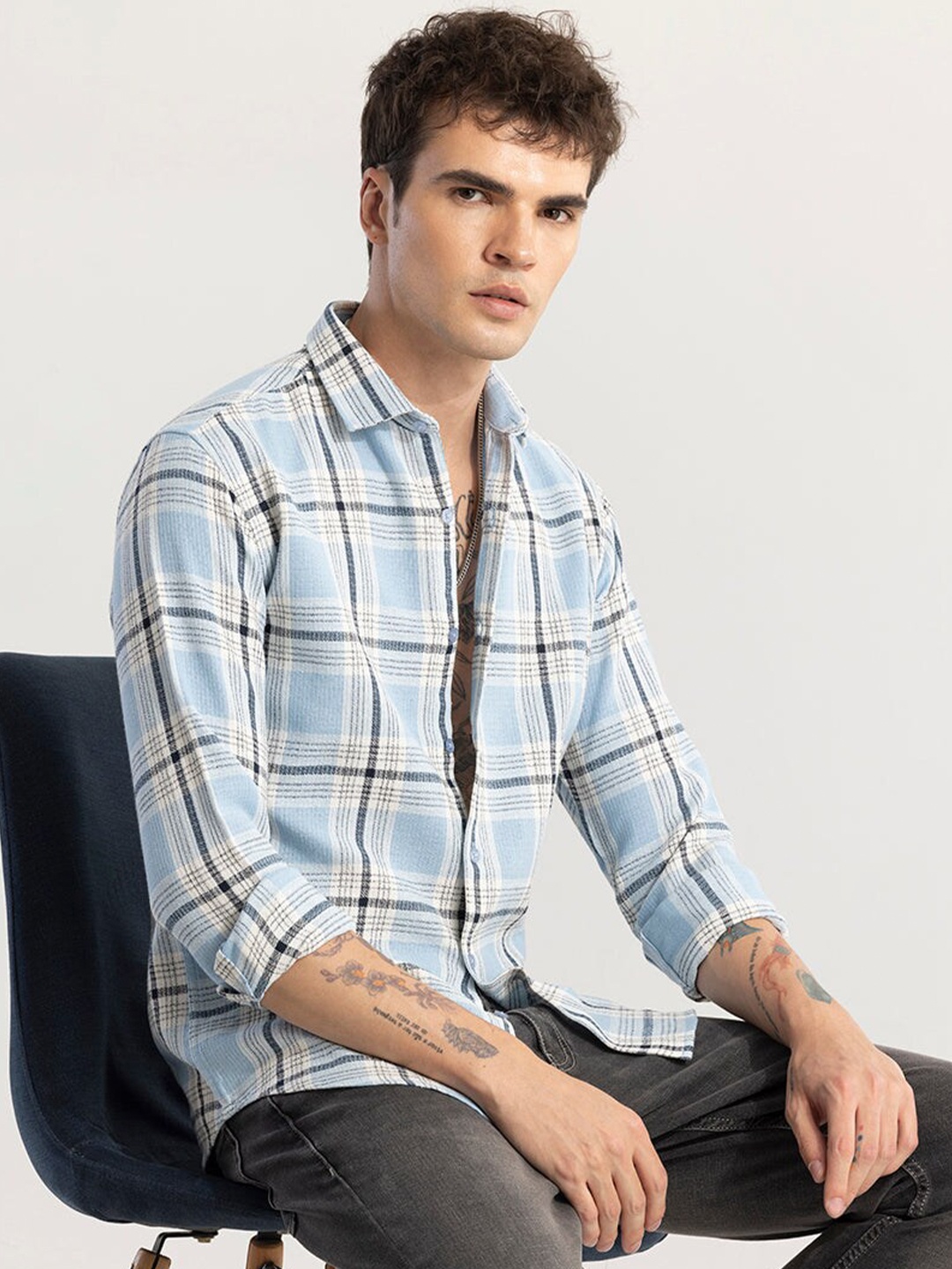 

Snitch Blue Classic Slim Fit Cotton Printed Casual Shirt