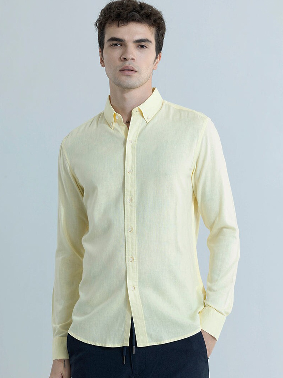 

Snitch Yellow Classic Slim Fit Casual Shirt