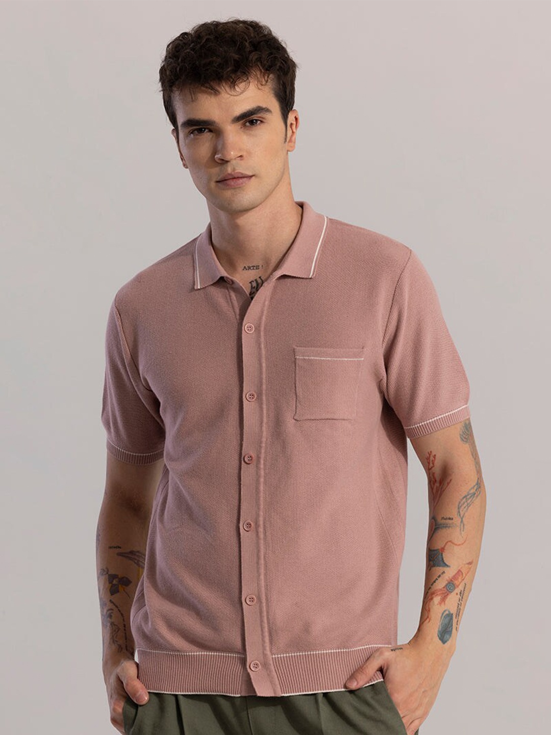 

Snitch Classic Slim Fit Textured Spread Collar Short Sleeves Cotton Casual Shirt, Pink