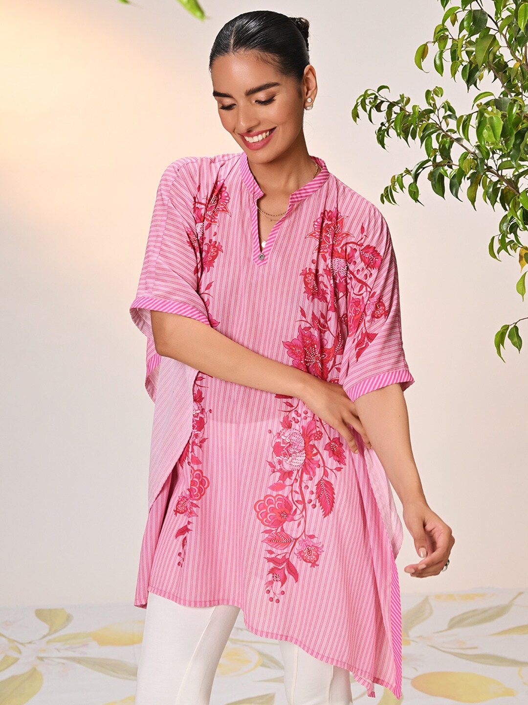 

Lakshita Striped Mandarin Collar Kimono Sleeve Top, Pink
