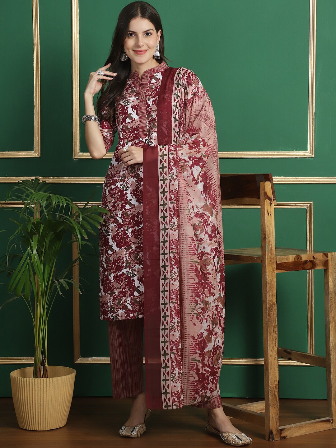 

arangya Ethnic Motifs Printed Mandarin Collar Pure Cotton Kurta with Trousers & Dupatta, Maroon