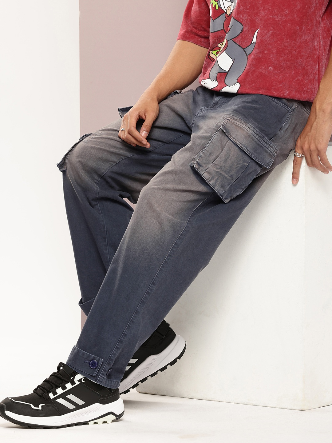

Kook N Keech Men Pure Cotton Straight Fit Overdyed Highlighted Heavy Cargos Trousers, Blue