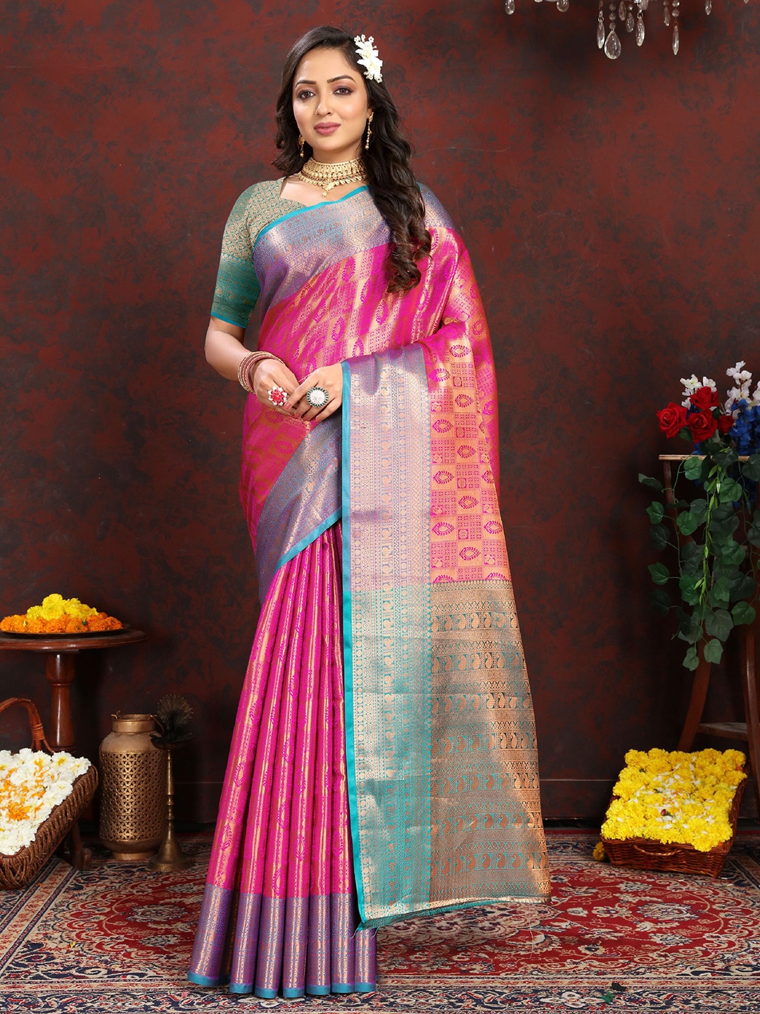 

DIVASTRI Ethnic Motifs Woven Design Pure Silk Banarasi Zari Saree, Pink