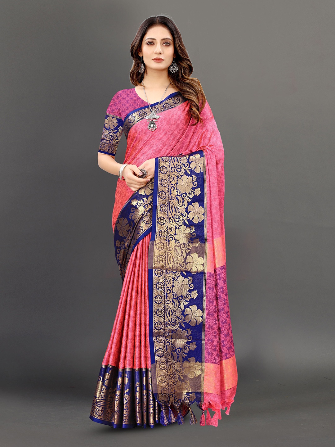 

DIVASTRI Ethnic Motifs Zari Pure Silk Banarasi Saree, Pink