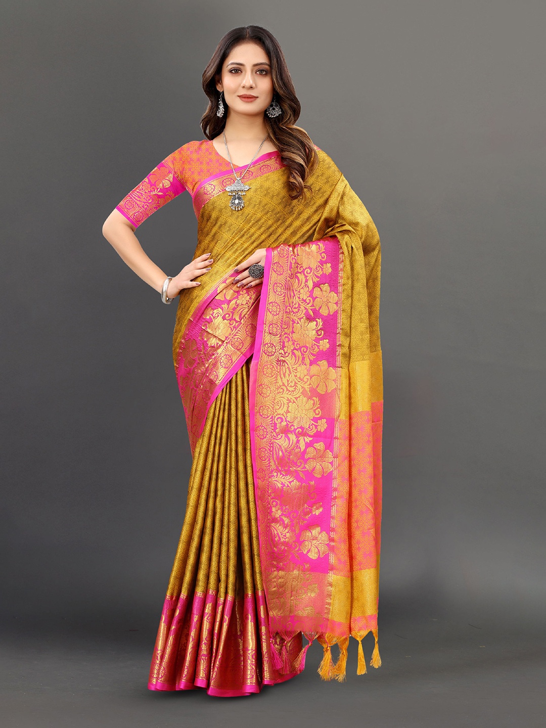 

DIVASTRI Ethnic Motifs Woven Design Zari Pure Silk Banarasi Saree, Mustard