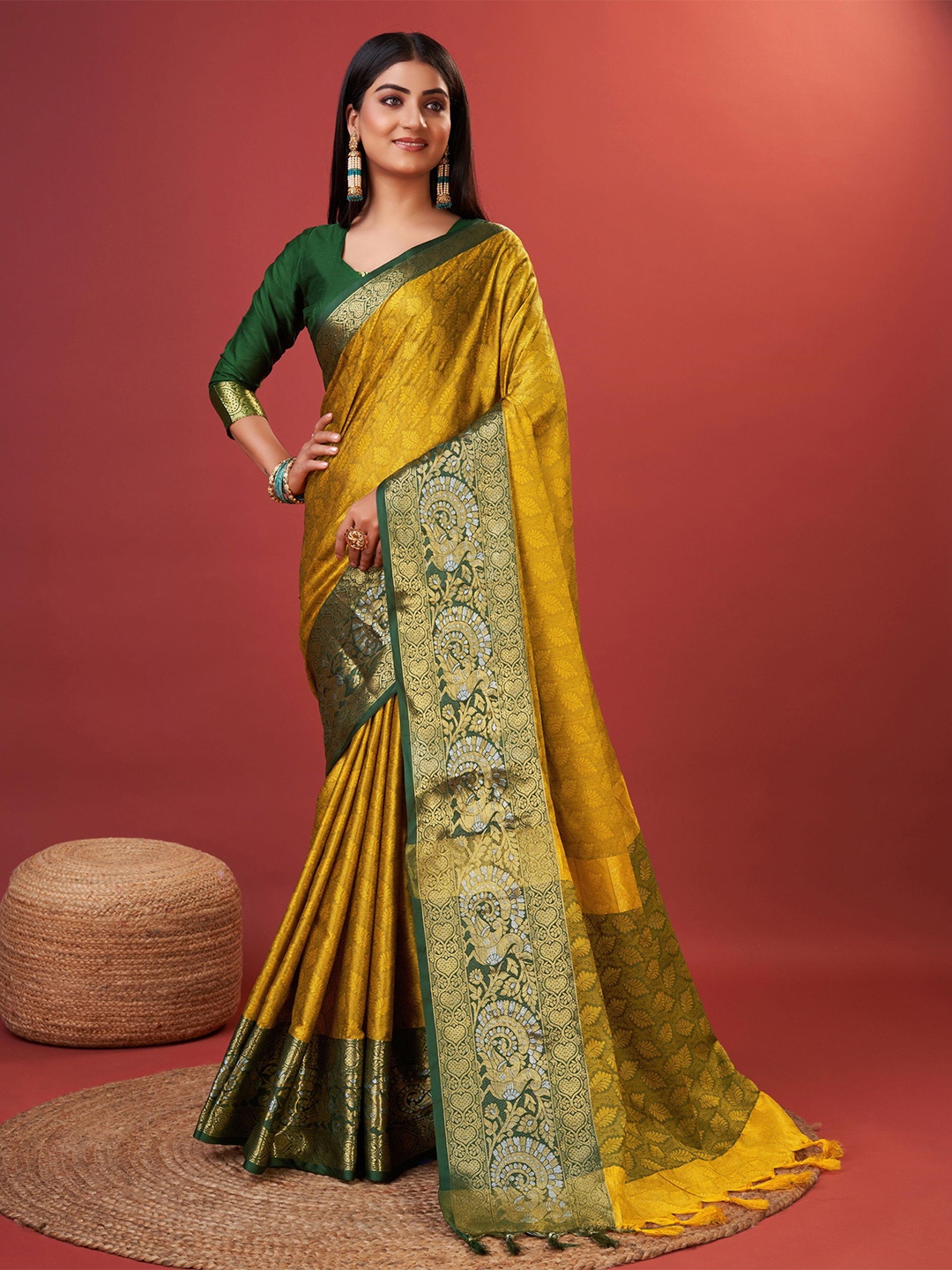 

DIVASTRI Ethnic Motifs Woven Design Zari Pure Silk Banarasi Saree, Mustard