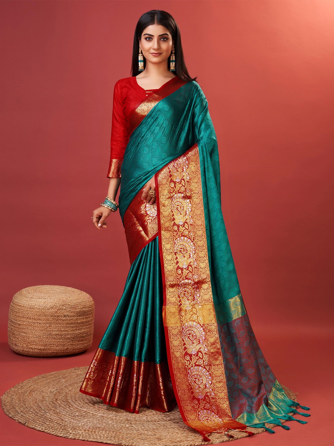 

DIVASTRI Ethnic Motifs Woven Design Zari Pure Silk Banarasi Saree, Teal