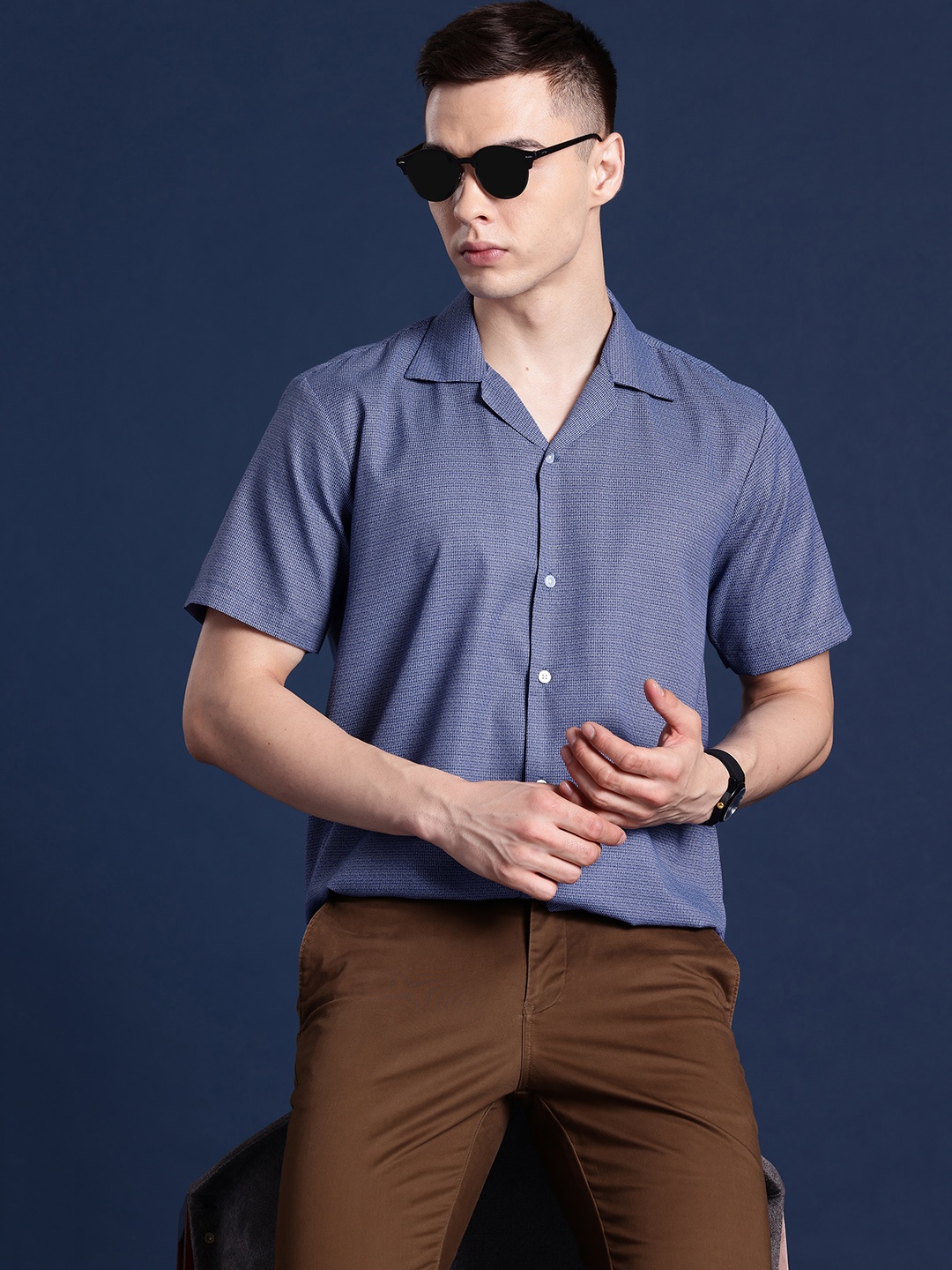 

Hancock Men Textured Relaxed Fit Casual Shirt, Blue