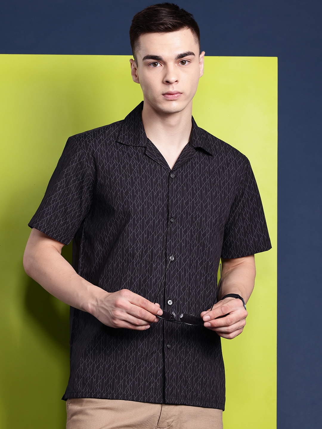 

Hancock Men Printed Cuban Collar Relaxed Fit Pure Cotton Casual Shirt, Black