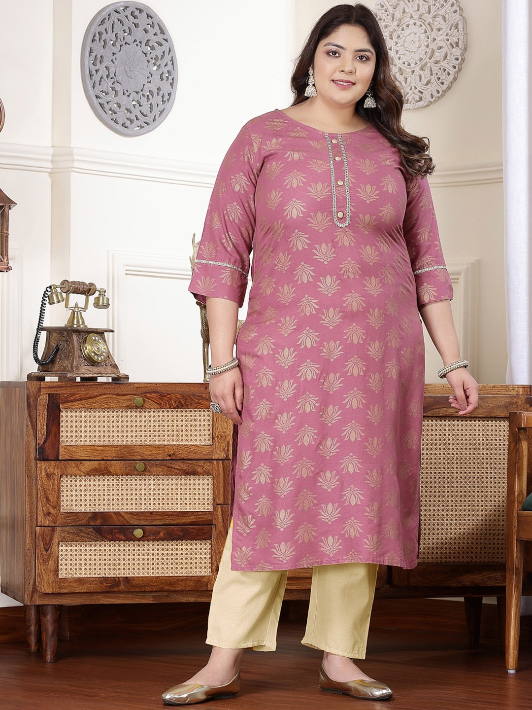 

Little More By Stylum Plus Size Floral Printed Straight Kurta, Purple