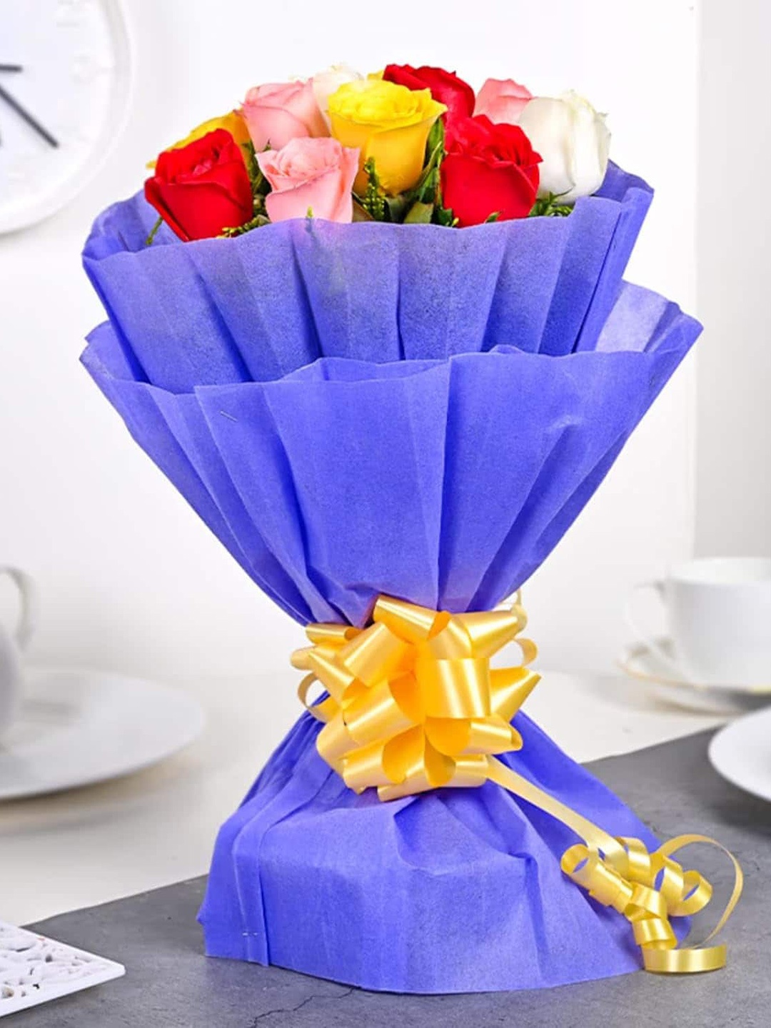 

Floweraura 10 Pieces Mixed Color Roses Flowers Bouquet, Red