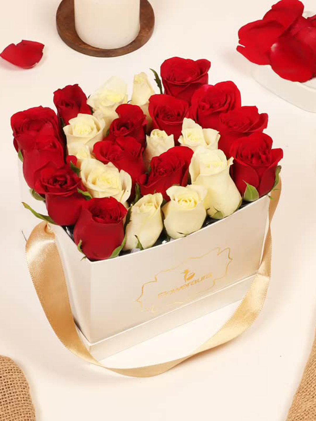 

Floweraura 62 Pieces Red & White Fresh Live Roses Flowers Bouquet for Hug Day