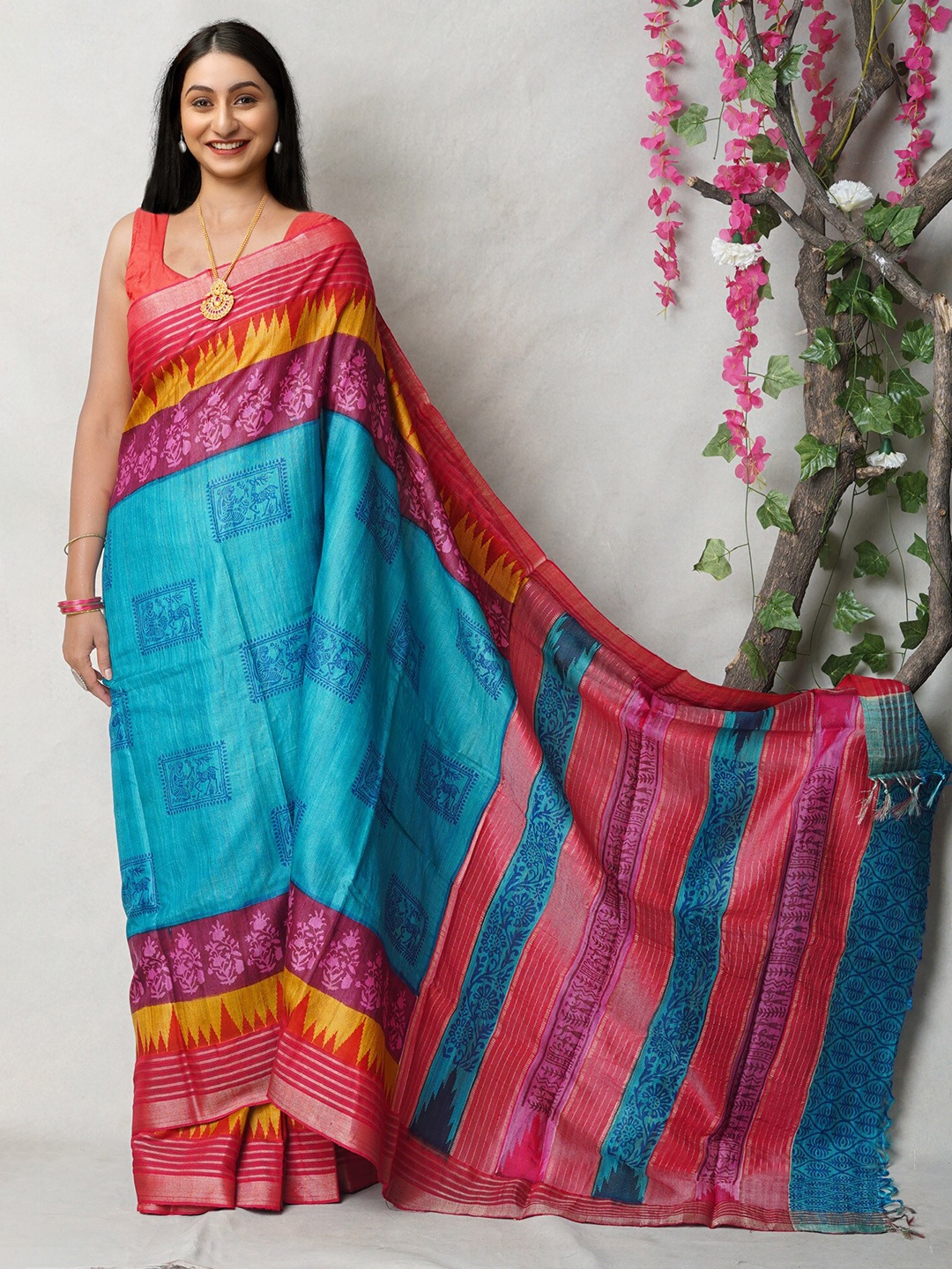

Unnati Silks Ethnic Motifs Printed Handloom Pure Silk Tussar Saree, Blue