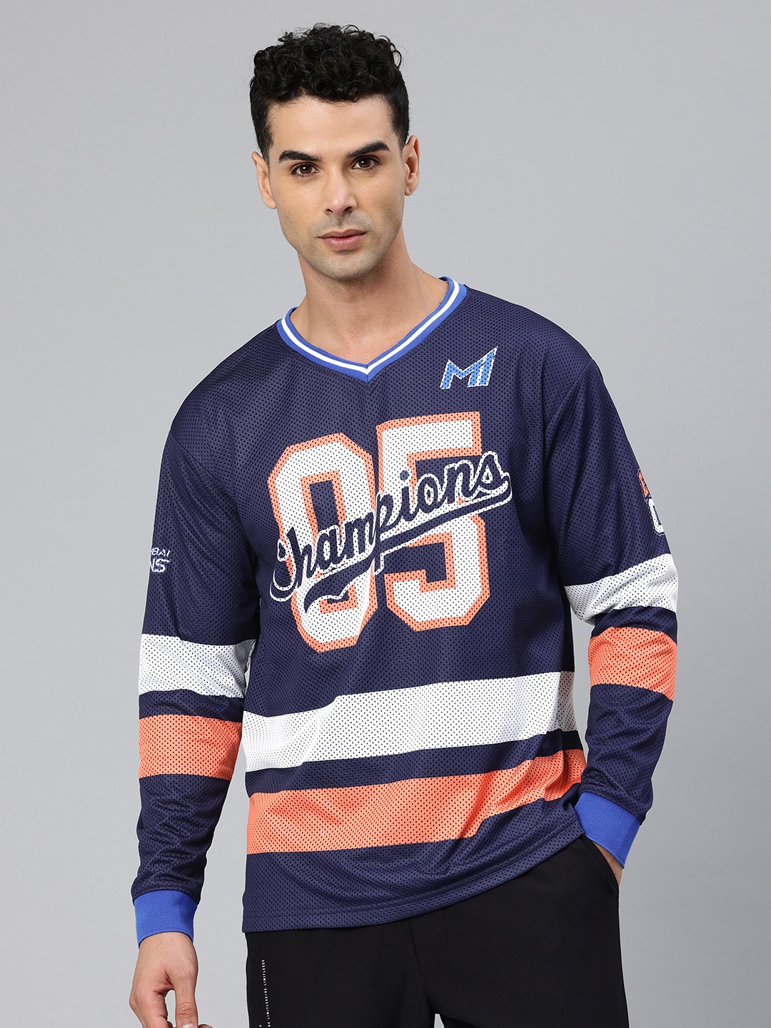 

Mumbai Indians Men Typography Printed Champions Varsity T-shirt, Navy blue