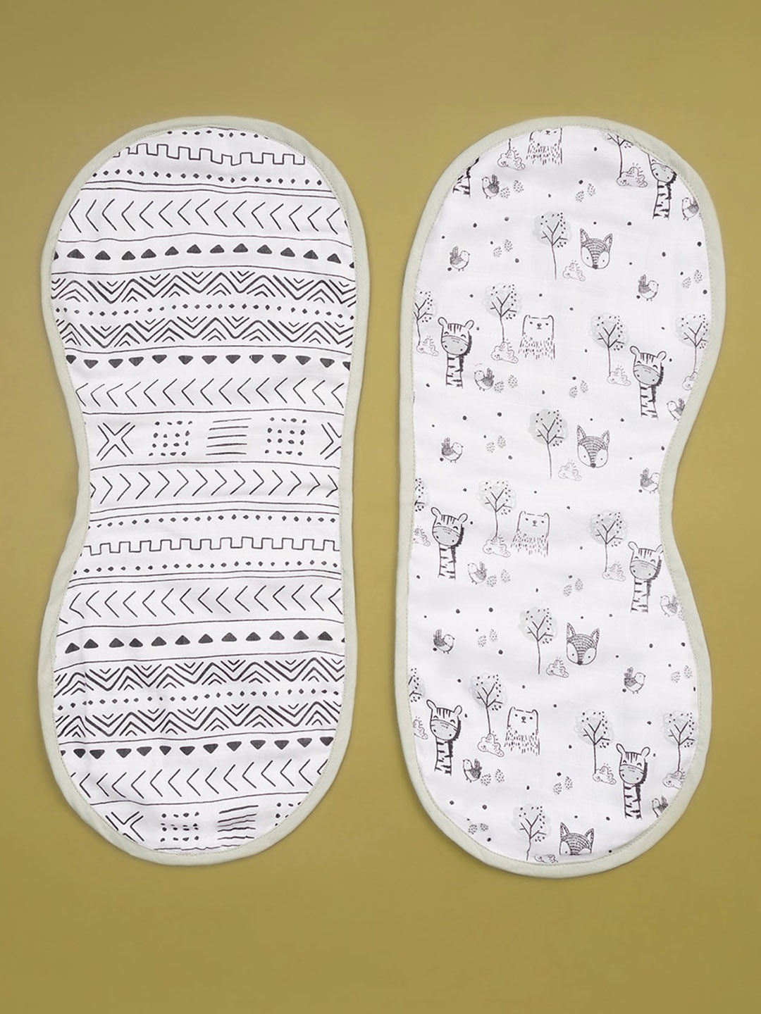 

Fancy Fluff Kids 2-Pcs White Printed Bamboo Cotton Bibs
