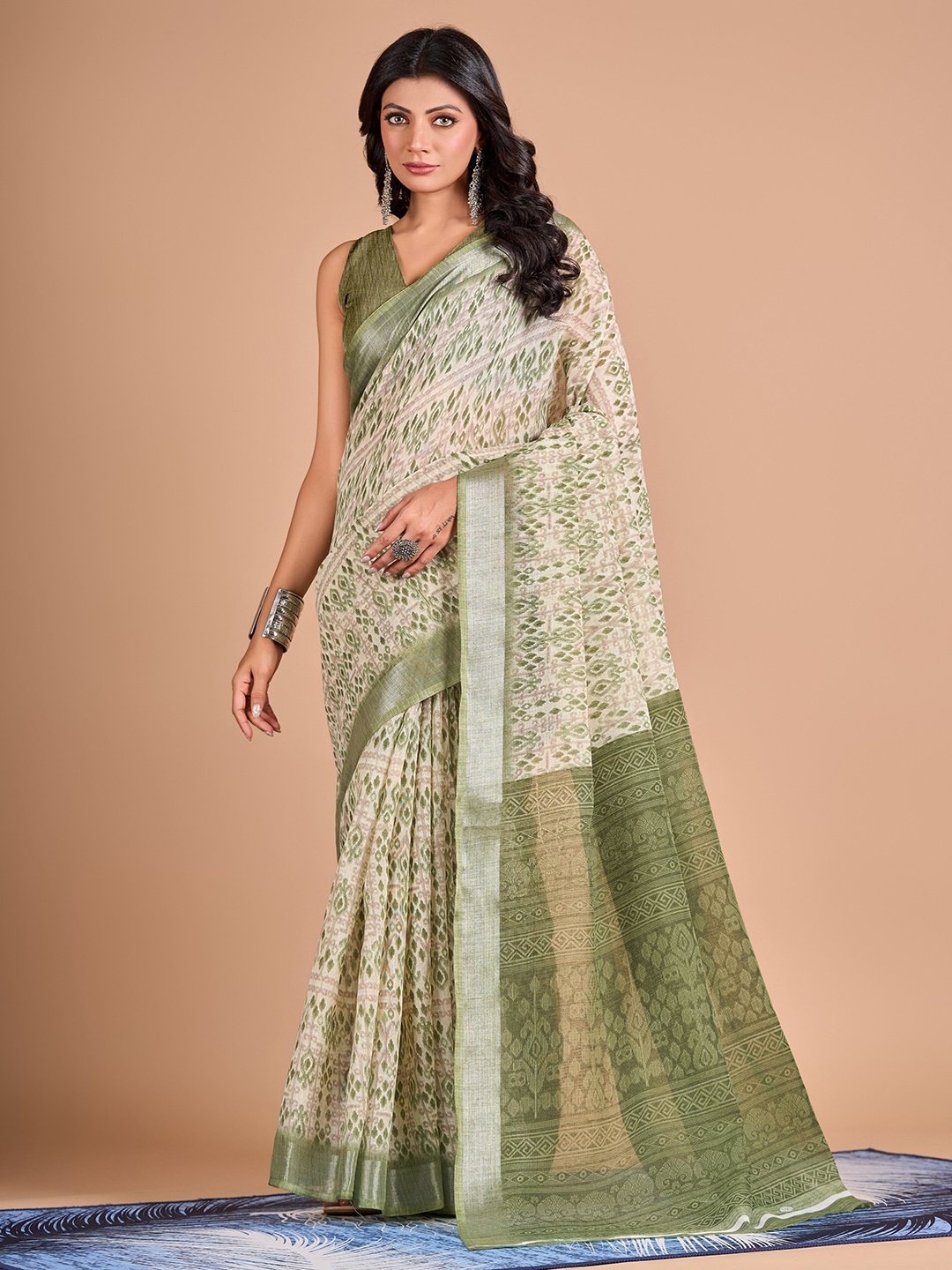 

VIRICA Floral Printed Zari Pure Linen Saree, Green