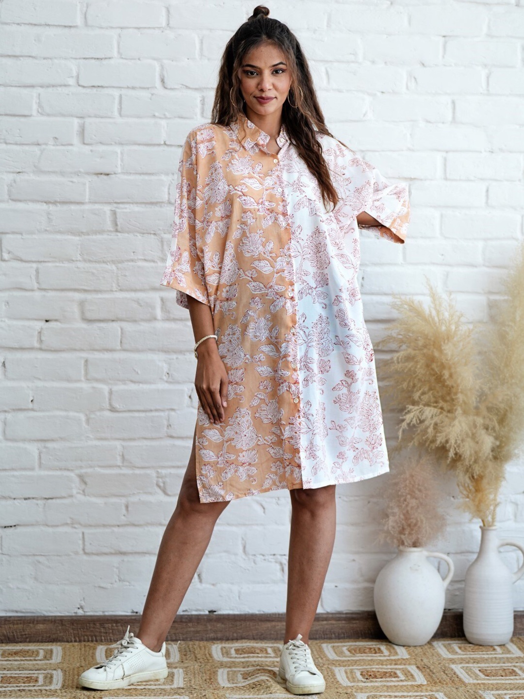 

SootiSyahi Printed Oversize Shirt Dress, White