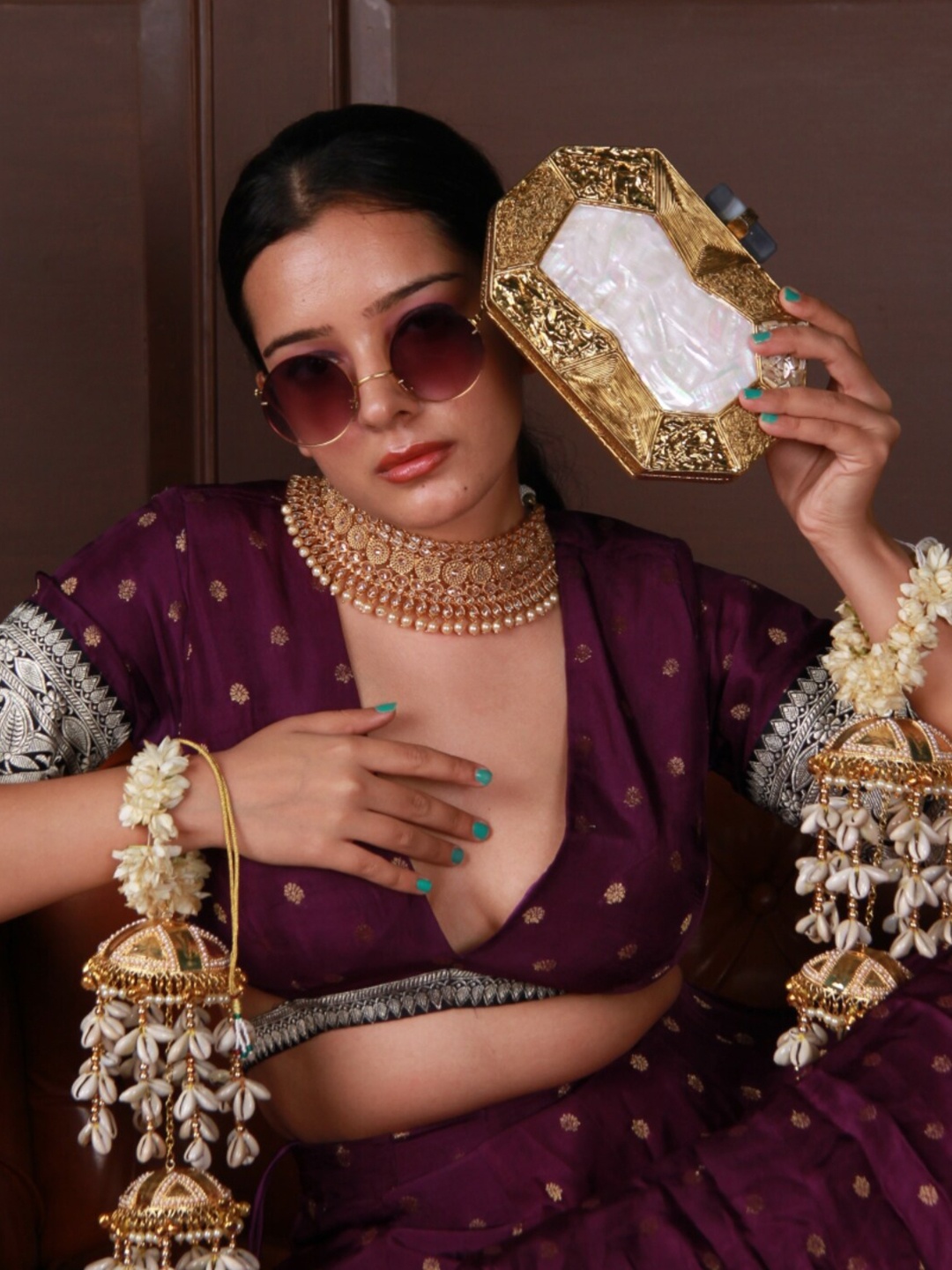 

THE TAN CLAN Inaayat Embellished Box Clutch, Gold