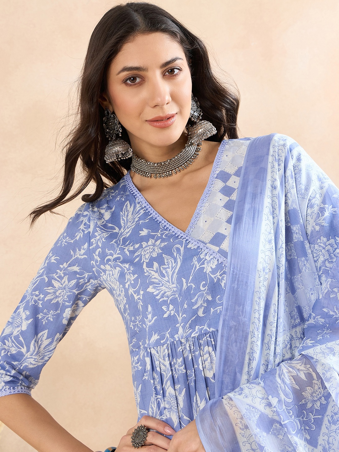 

Anouk Floral Printed V-Neck Patchwork Pure Cotton Kurta with Trousers & Dupatta, Blue