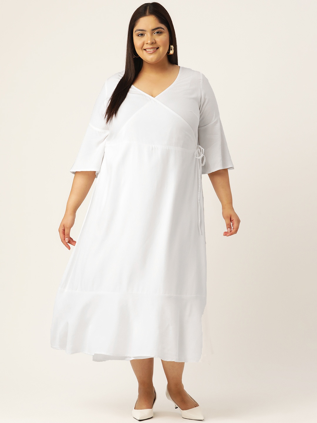 

theRebelinme Plus Size Bell Sleeves Midi Dress, White