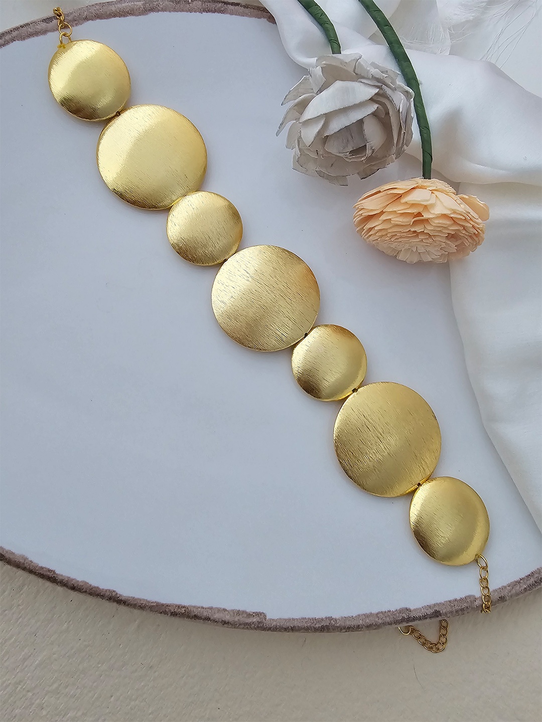 

Binnis Wardrobe Gold-Plated Necklace