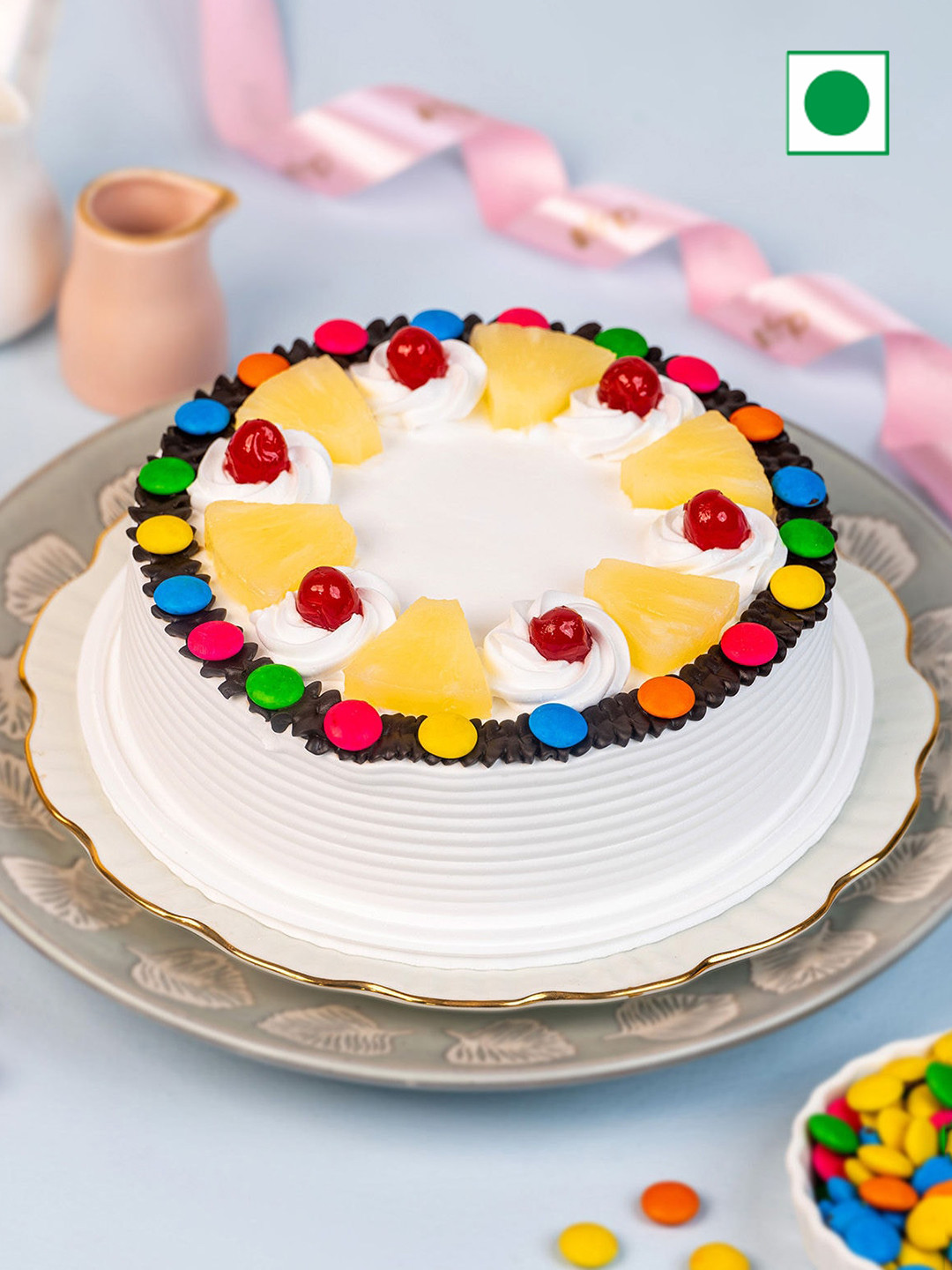 

fnp Pineapple Flavour Eggless Round Shape Cake With Gems-500 g, White