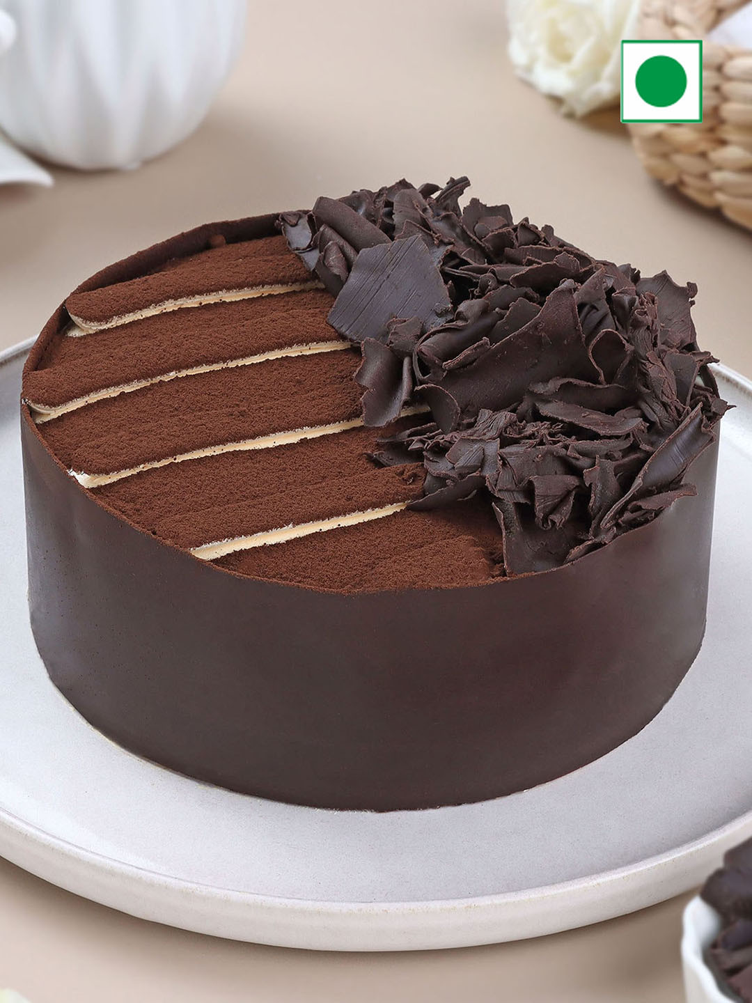 

fnp Whipped Black Forest Flavor Eggless Round Cake - 500gms, Brown