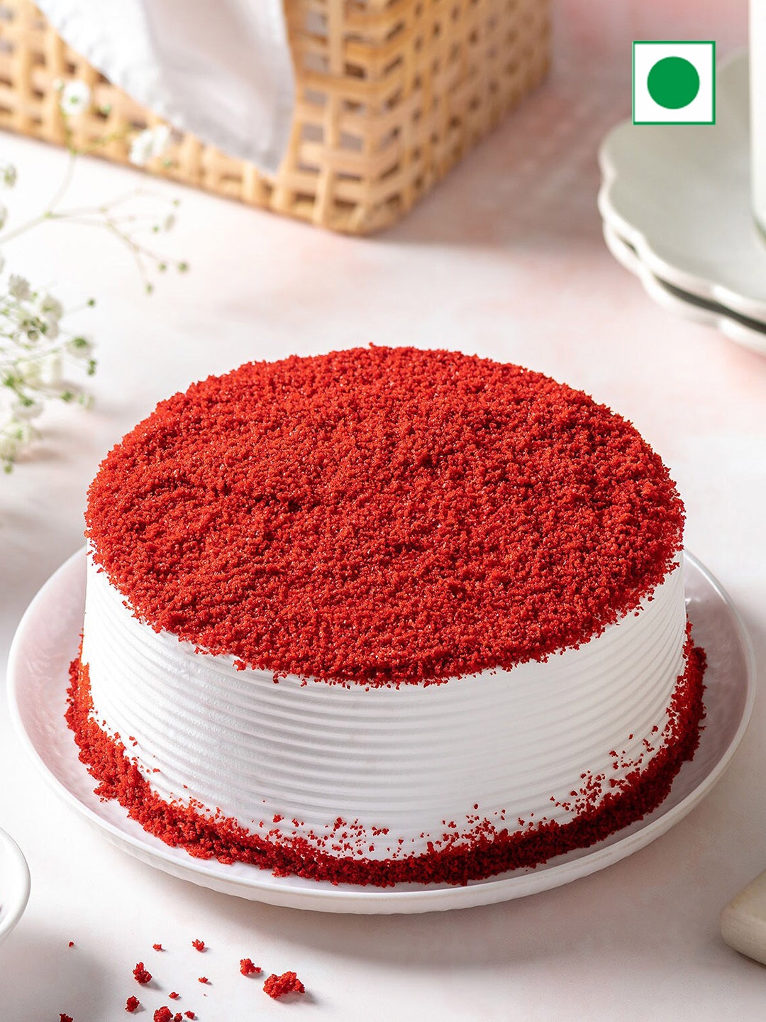 

fnp Red Velvet Flavor Eggless Round Cake- 500gms