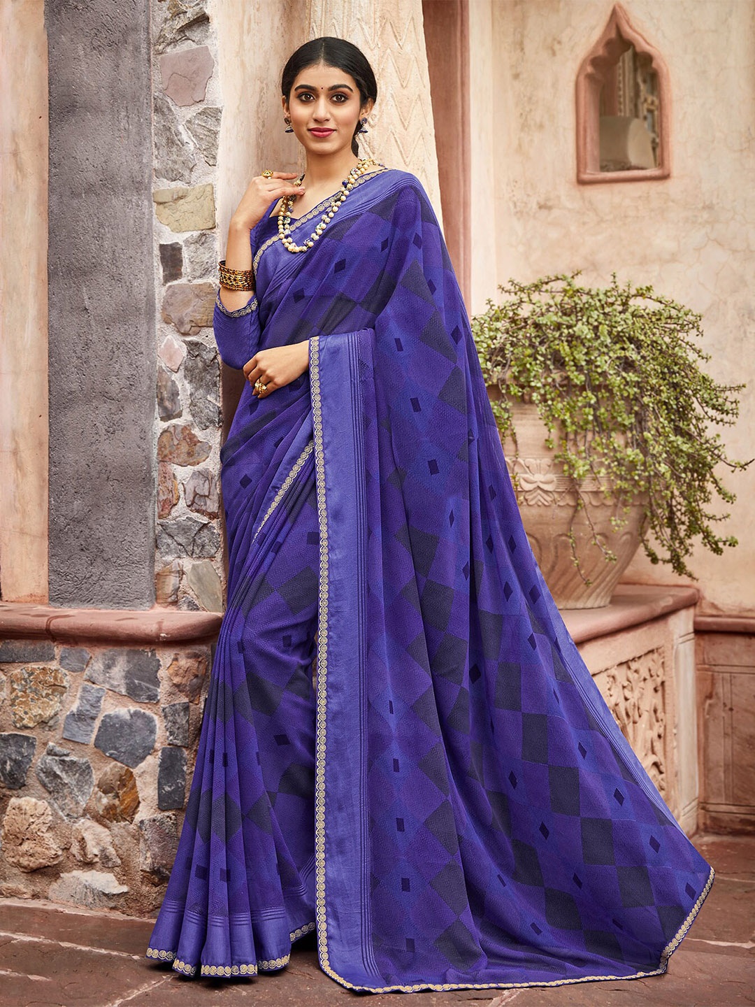 

Laxmipati Checked Gotta Patti Saree, Purple