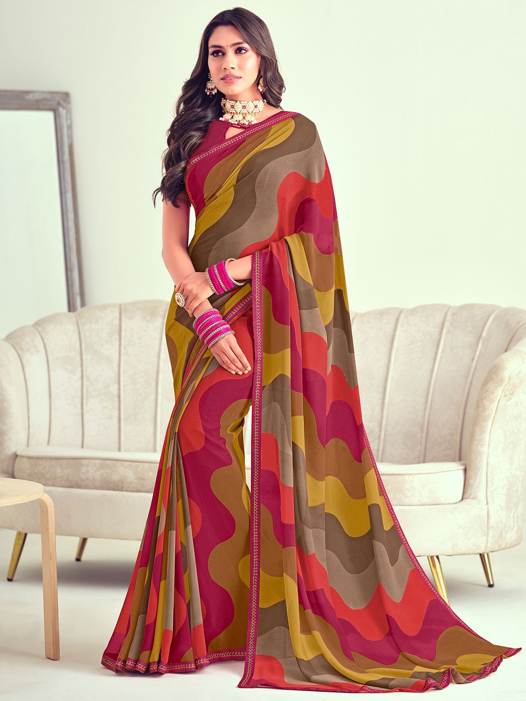 

Laxmipati Leheriya Embroidered Printed Saree, Maroon