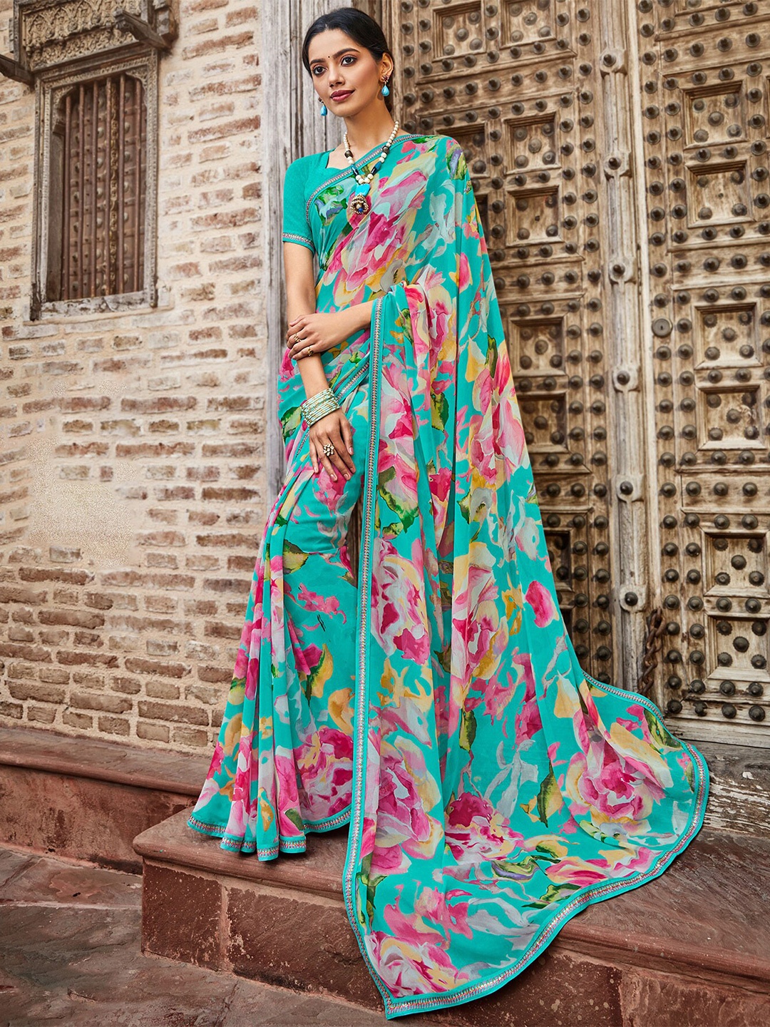 

Laxmipati Floral Printed Gotta Pati Saree, Blue
