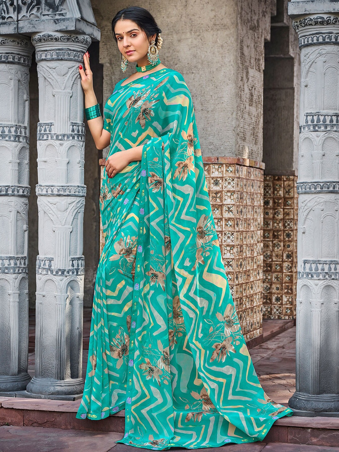 

Laxmipati Floral Printed Saree, Blue