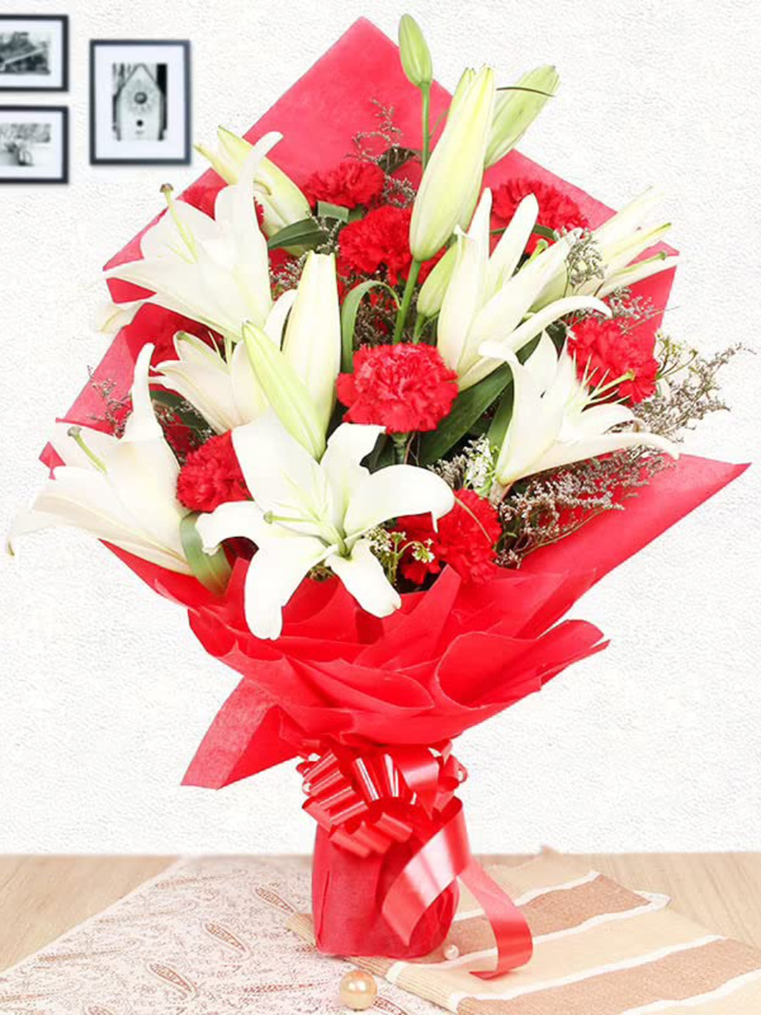 

Floweraura Red & White 13 Pieces Carnations & Lilies Fresh Live Flowers Bouquet