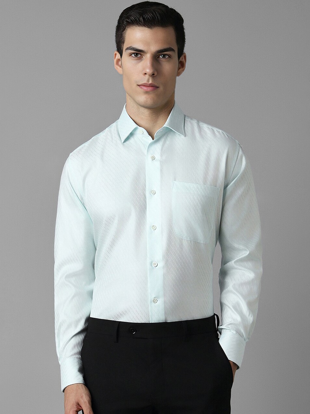

Luxure by Louis Philippe Spread Collar Cotton Formal Shirt, Blue