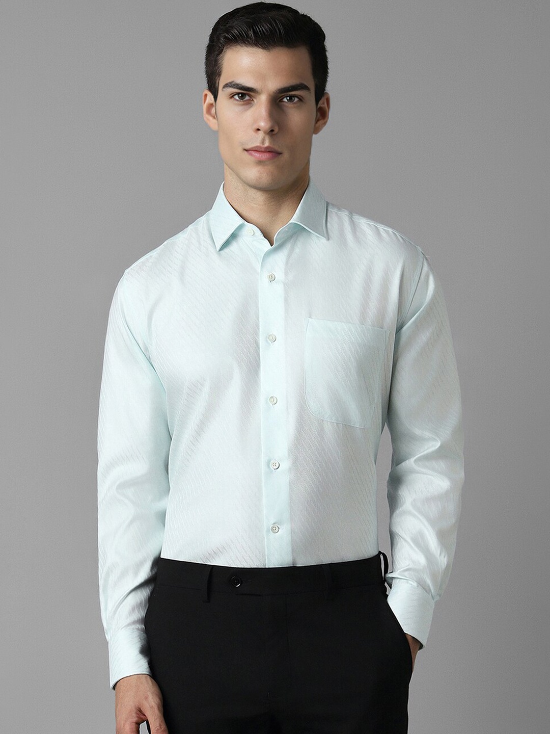 

Luxure by Louis Philippe Spread Collar Cotton Formal Shirt, Blue