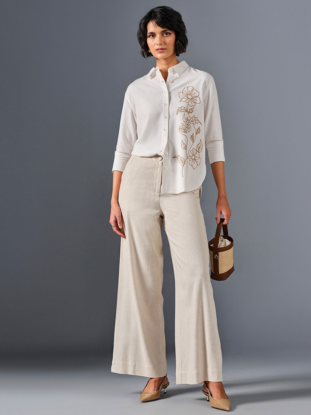 

AND Floral Embroidered Spread Collar Casual Shirt, White