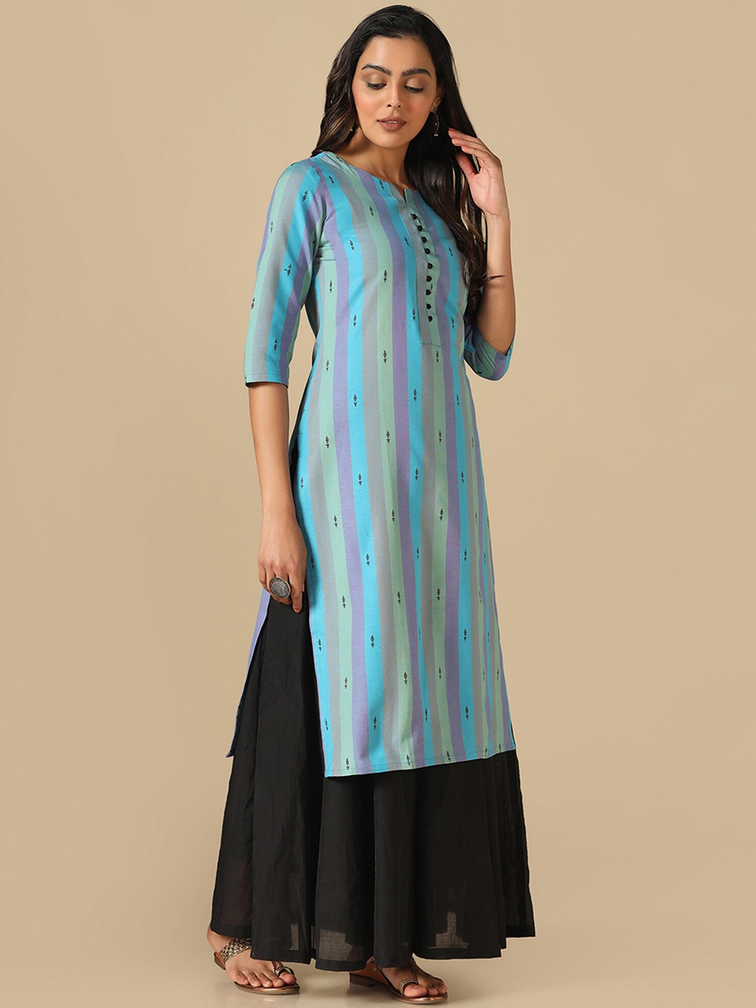 

KALINI Geometric Embroidered Straight Kurta, Violet