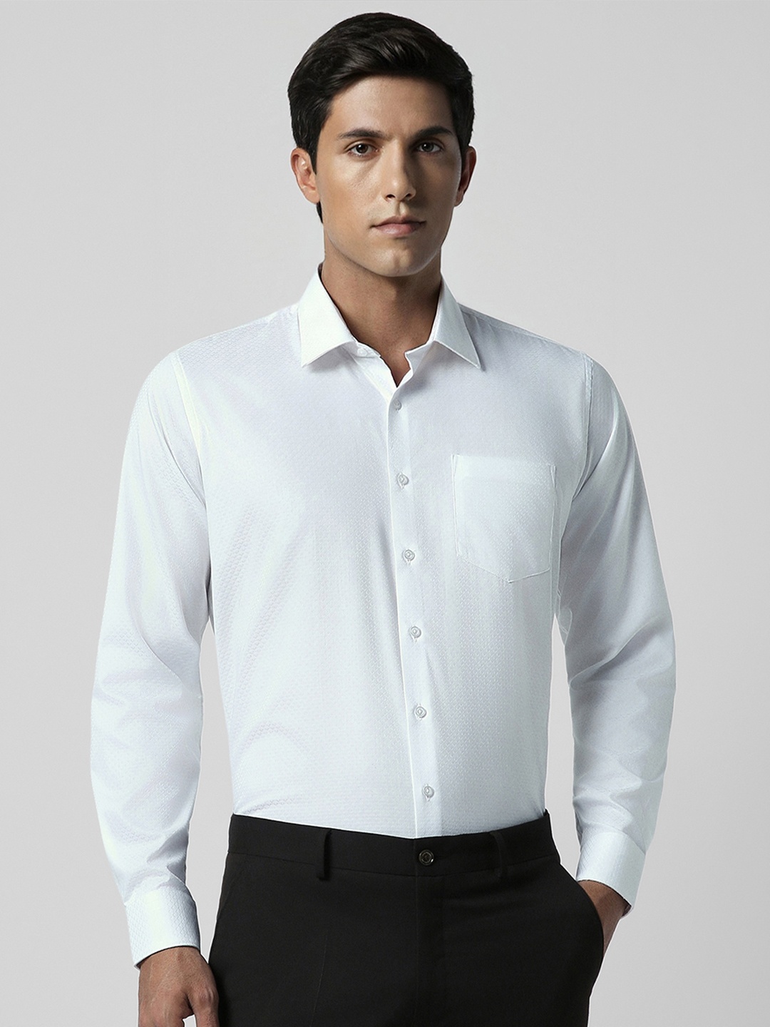 

Van Heusen Men Slim Fit Opaque Party Shirt, White