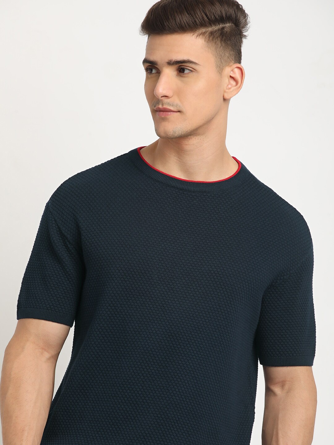 

THE BEAR HOUSE Self Design Round Neck Drop-Shoulder Sleeves Cotton T-shirt, Navy blue