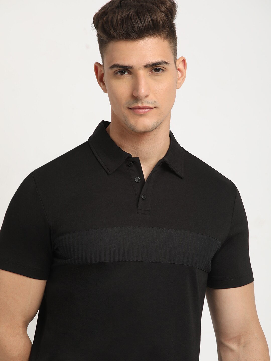 

THE BEAR HOUSE Polo Collar Short Sleeves Slim Fit T-shirt, Black