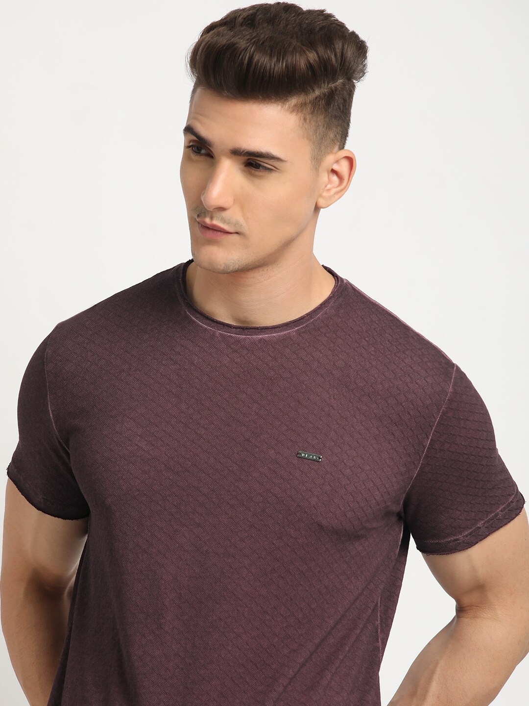

THE BEAR HOUSE Self Design Round Neck Short Sleeves Cotton T-shirt, Maroon