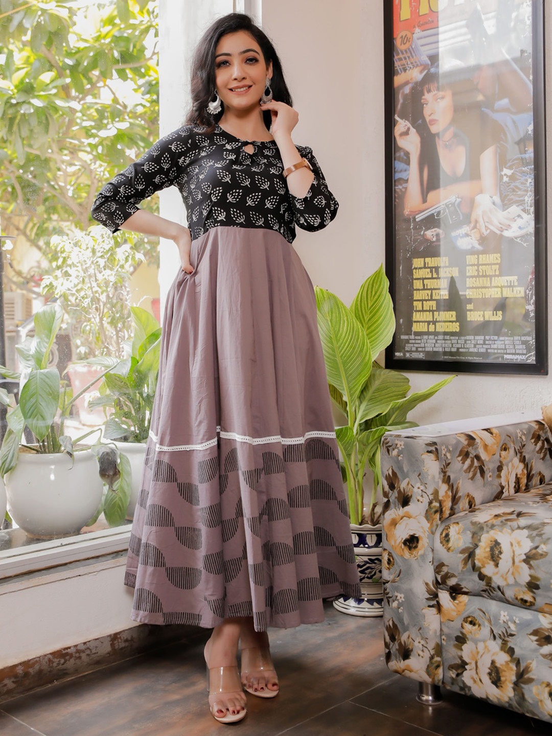 

Ayan Round Neck Floral Printed Anarkali Kurta, Grey