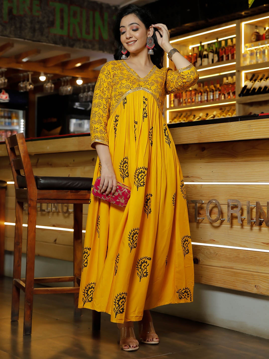

Ayan Ethnic Motifs Embroidered V Neck Long Sleeves Kurta, Mustard